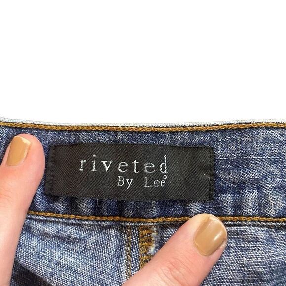 Riveted by Lee size 14 M long shorts pockets - Picture 4 of 8
